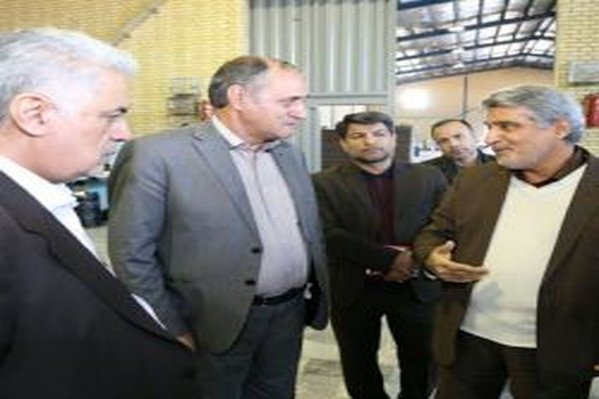 بازدید سرزده مهندس مس فروش از واحدهای تولیدی شهرک صنعتی شمس آباد ری