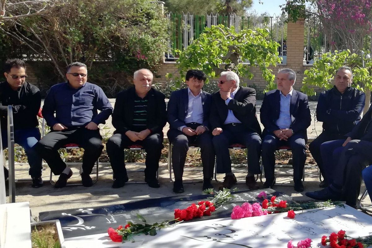 مراسم سالگرد زنده یاد عباس عبدالملکی با حضور احمدی و تاج