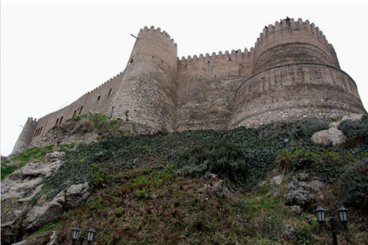 قلعه فلک الافلاک پربازدیدترین جاذبه گردشگری لرستان در نوروز ۹۷