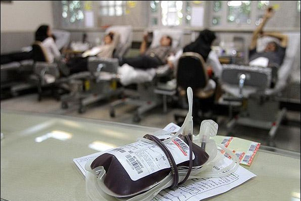 اهدای خون ۱۰۴۲ نفر در ایام نوروز