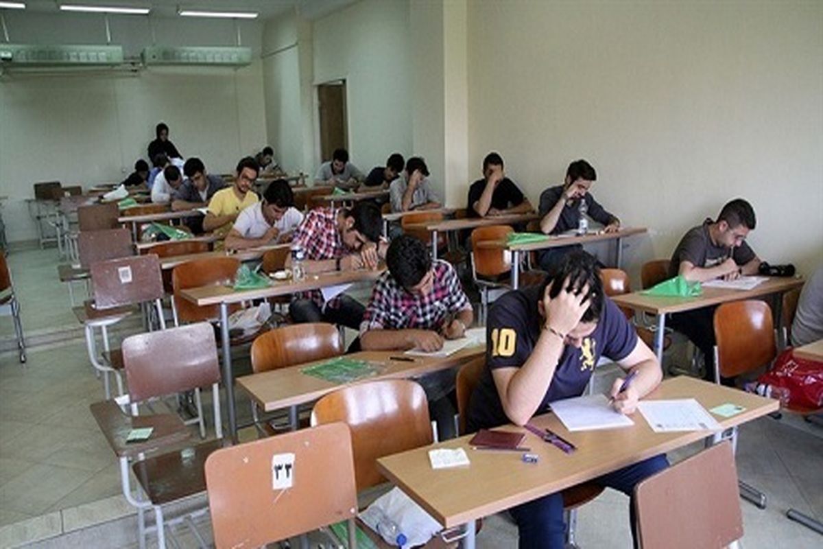 تغییر زمان برگزاری امتحانات دانش آموزان خلاف مصوبه مجلس است
