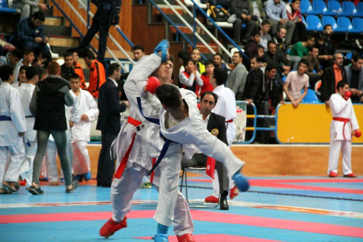 برگزاری دوره ارتقاء داوری کاراته در مشهد