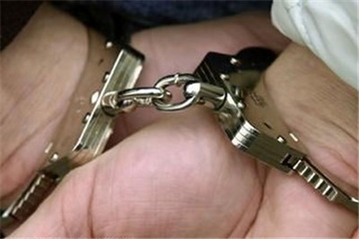 دستگیری ۴ قاچاقچی در محور کرمان سیرجان