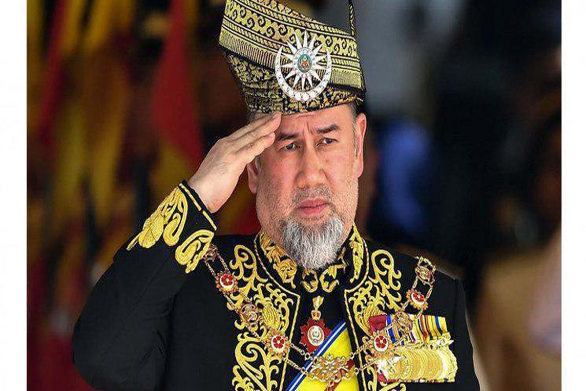 شاه مالزی از مقامش کناره‌گیری کرد