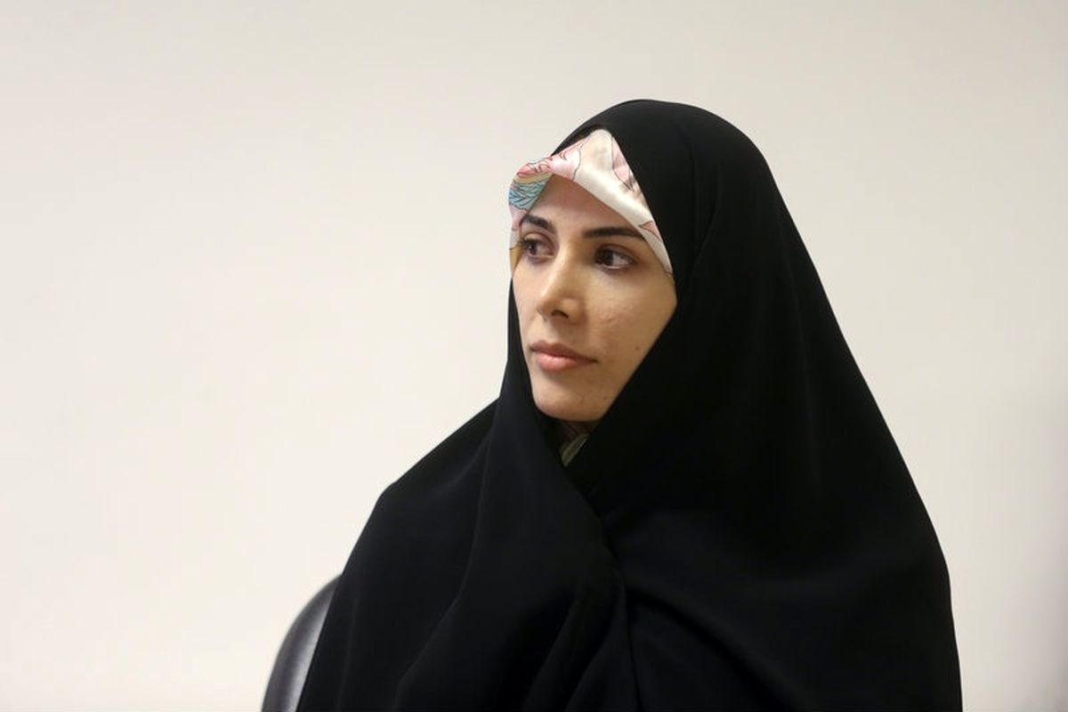 فاطمه حسینی: به دستگاه قضایی شکایت می‌کنم