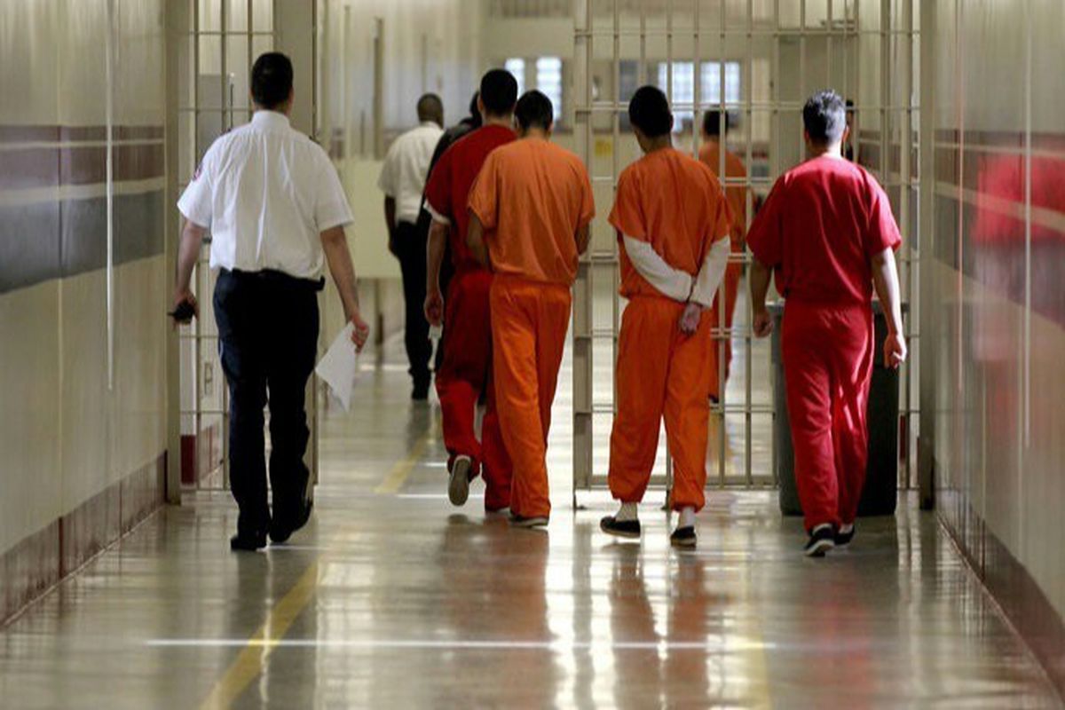 در زندان‌های مهاجران در آمریکا چه می‌گذرد؟