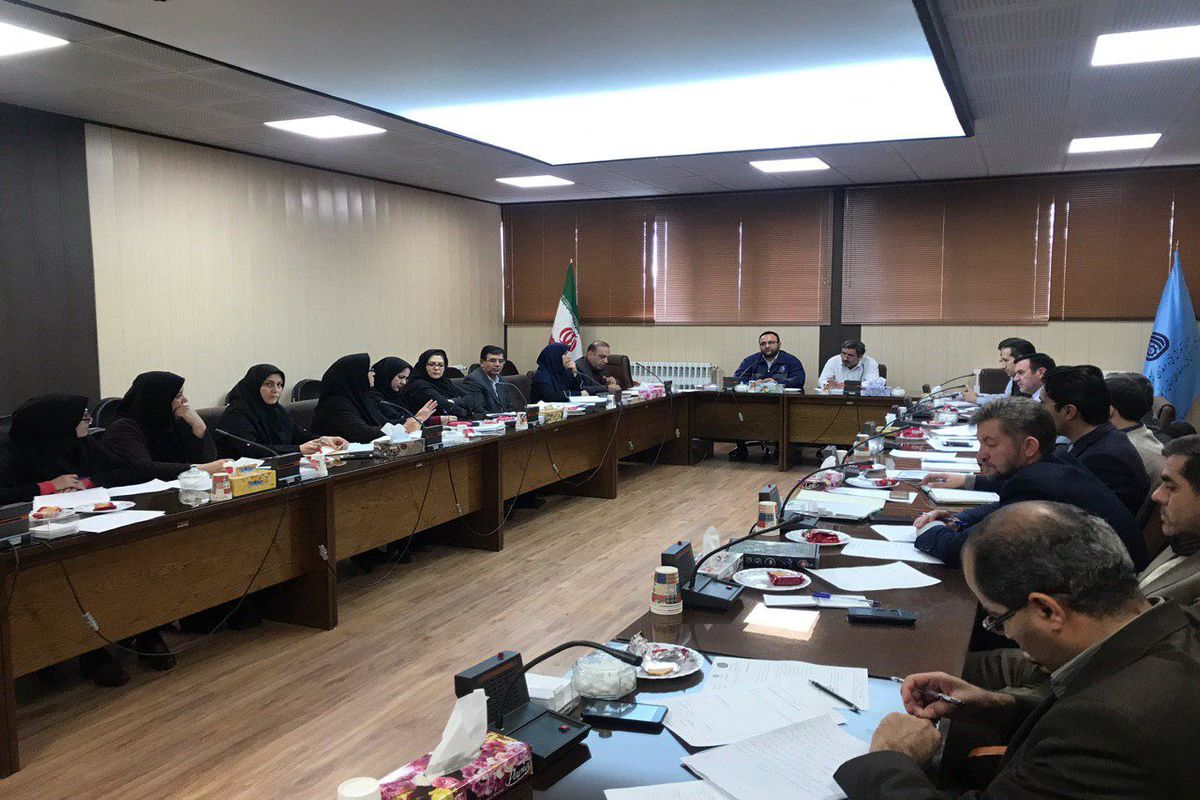 چهارمین جلسه‌ی شورای نظارت، ارزیابی و گسترش آموزشی اداره کل آموزش فنی و حرفه‌ای استان زنجان