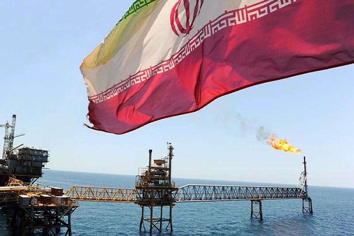 صادرات نفت ایران علی‌رغم تحریم‌ها افزایش یافت