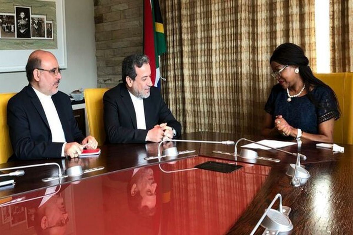 رایزنی عراقچی با رئیس پارلمان آفریقای جنوبی