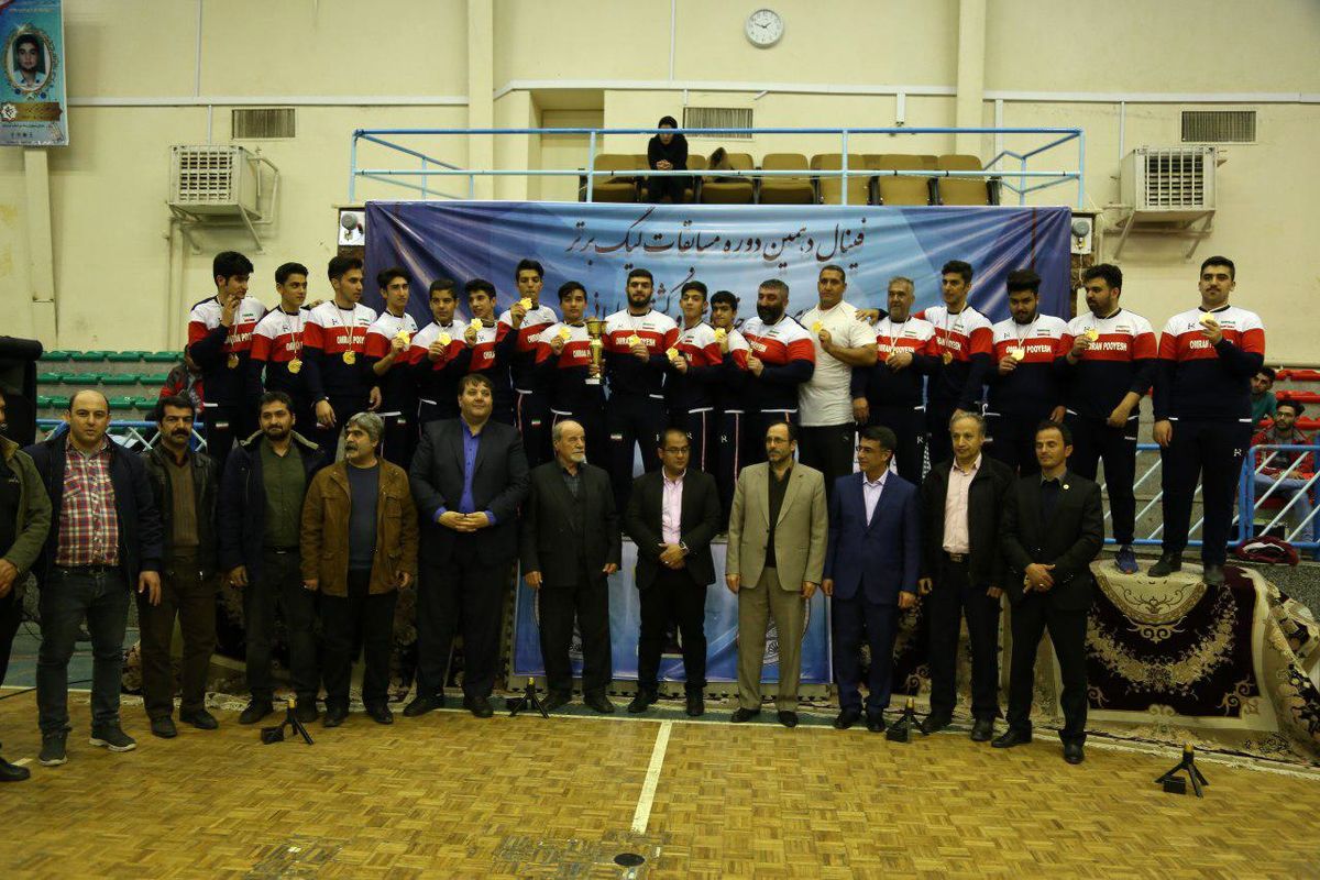 عمران پویش کردستان قهرمان لیگ برتر ورزش های پهلوانی و زورخانه ای کشور شد
