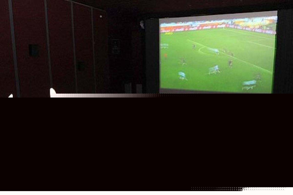 وقتی فوتبال به داد سینما می رسد!!!!