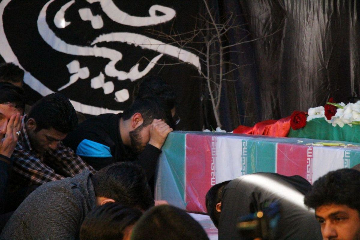 تشییع پیکر دو شهید در کرمان
