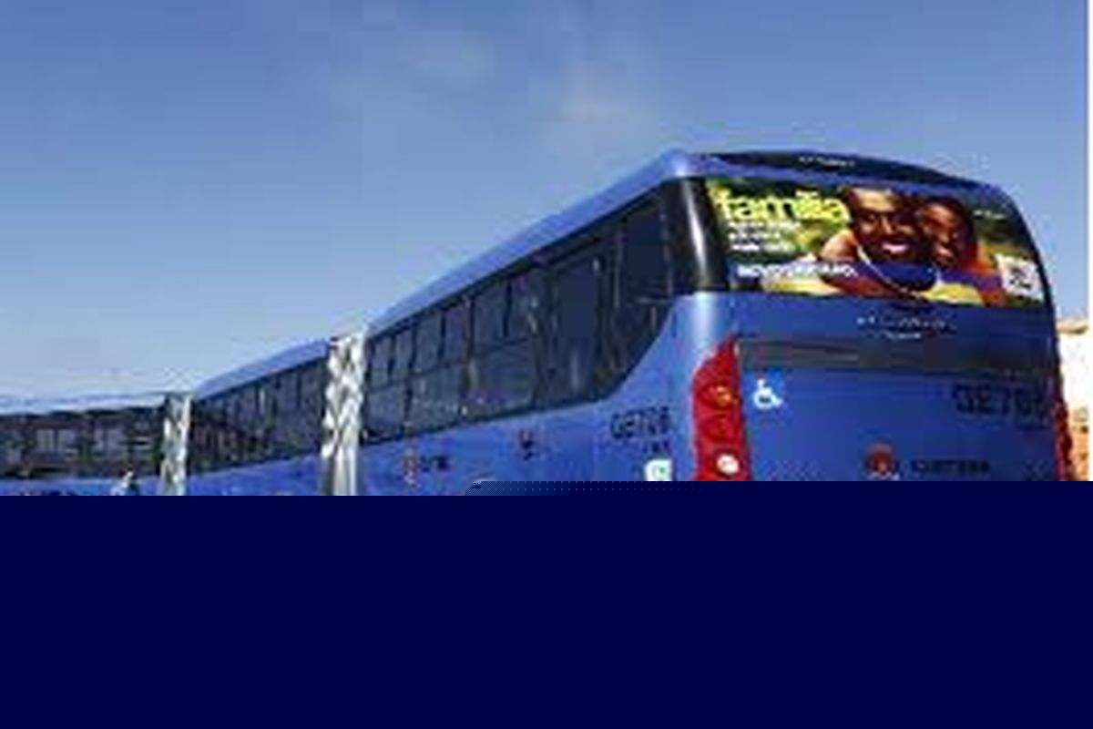 کاهش سالانه ۱۰ درصد از سفرهای اتوبوسی