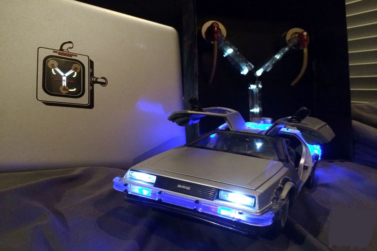 چگونه با ماشین زمان واقعی سفر کنیم؟