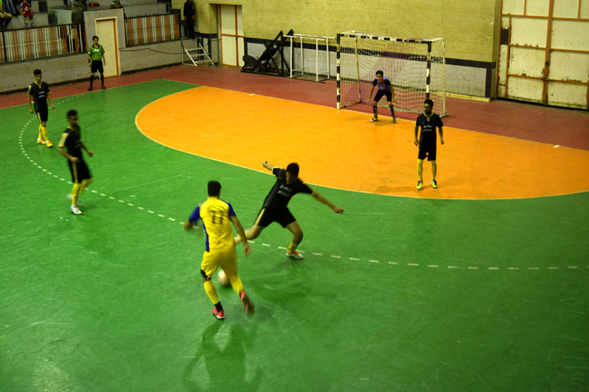 اختتامیه مسابقات فوتسال جام رمضان شهرداری تهران برگزارشد