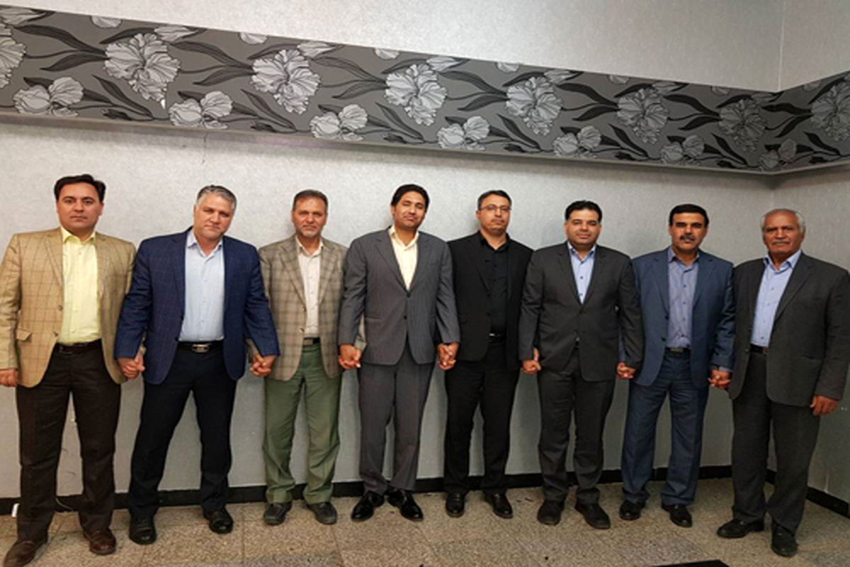 دکتر قرایی: هیات فوتبال یاور باشگاه‌های استان است