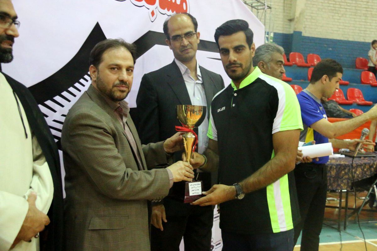 تجلیل از برترین های بسکتبال سه نفره ایران با حضور مدیر کل ورزش و جوانان قم