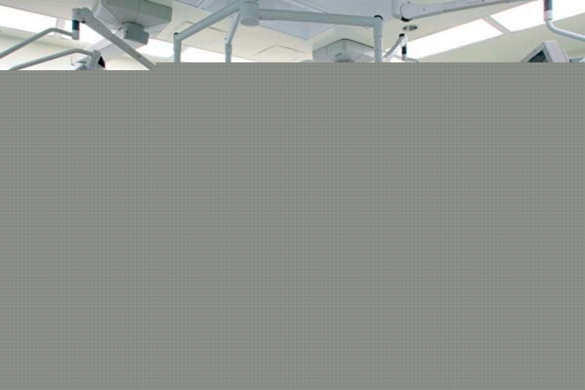 تمام شرکت‌های تجهیزات پزشکی ارز دولتی گرفتند