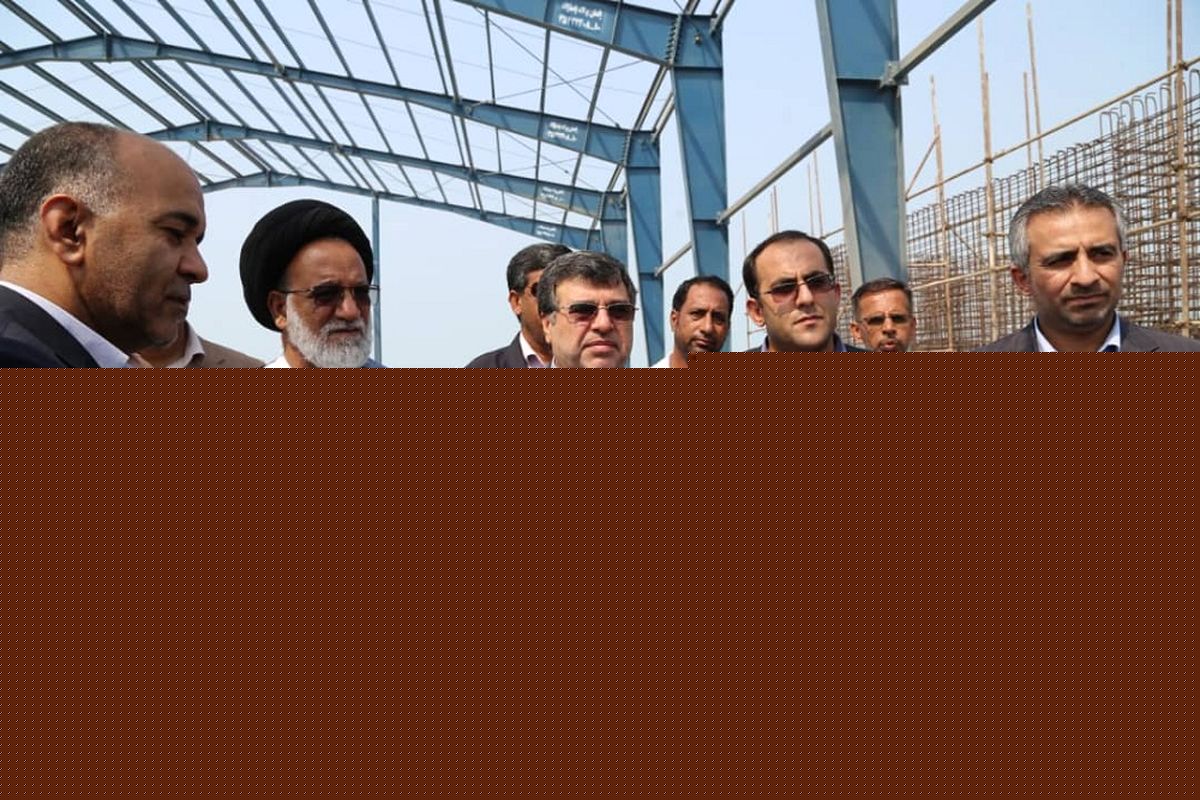 فاز نخست آب شیرین کن بندرکرگان شهرستان میناب دهه فجر سال جاری به بهره برداری می رسد