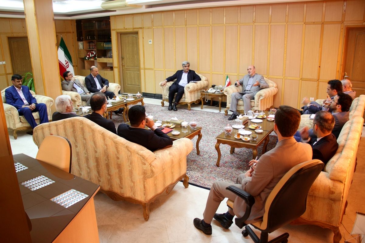 دعوت استاندار گیلان از بنیاد برکت برای مشارکت در شبکه سازی فرآوری محصولات کشاورزی