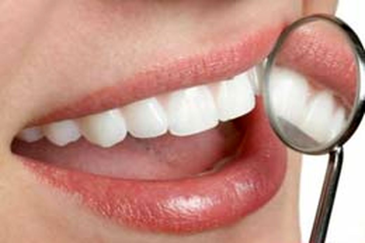 سفید کردن دندان با یک روش ساده!