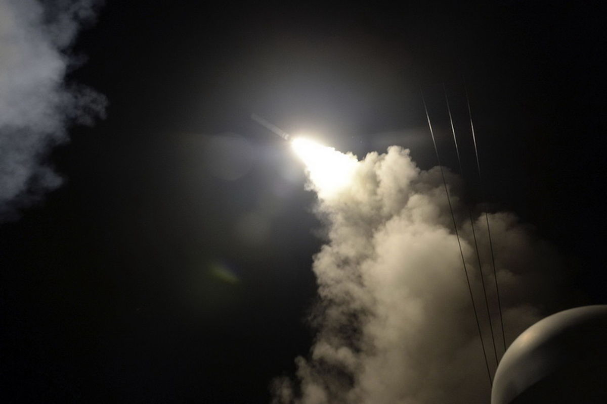 حمله موشکی رژیم صهیونیستی به تیفور/ پدافند هوایی سوریه موشک‌ها را سرنگون کرد
