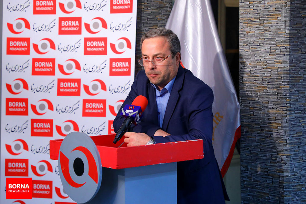 خبرنگاران مسئولیتی فراتر از دیگران دارند/ خبرنگاران باید دید انتقادی داشته باشند/ خرسندیم که برای پیشتازان عرصه ورزش کار می‌کنیم