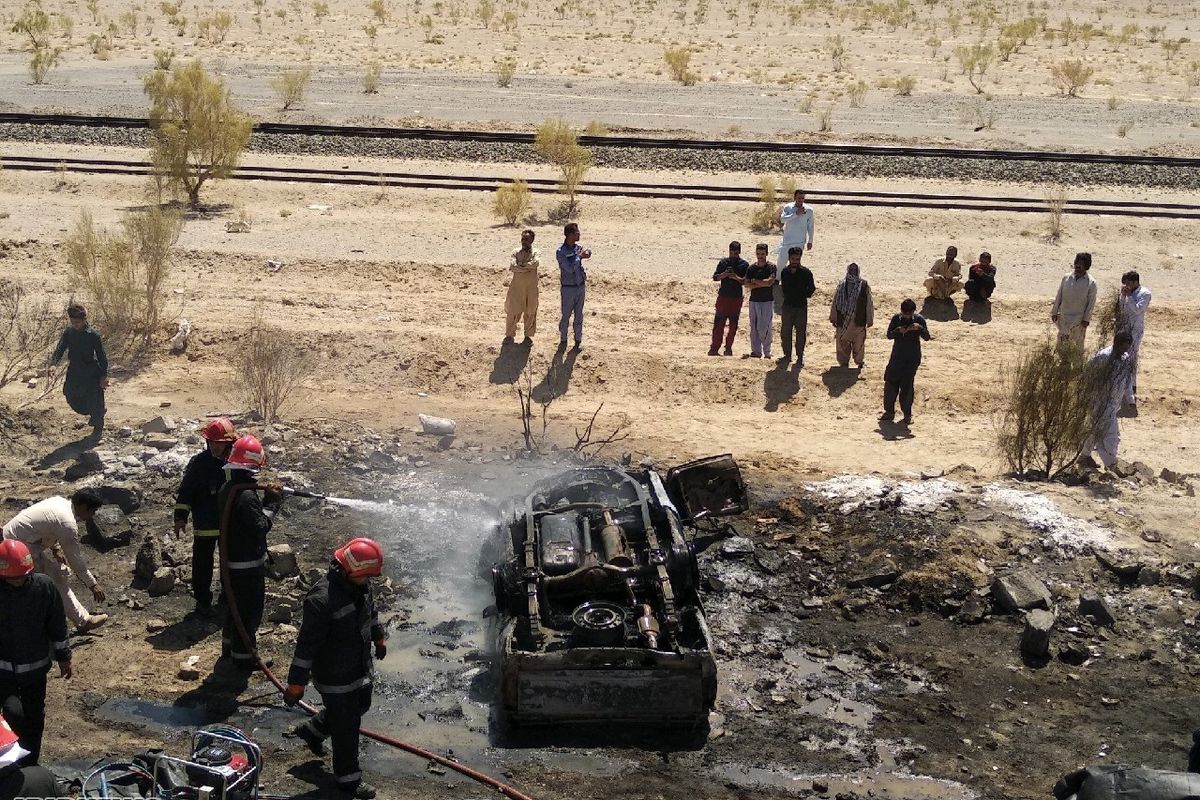 ۵ کشته بر اثر آتش سوزی خودروی سوخت کش
