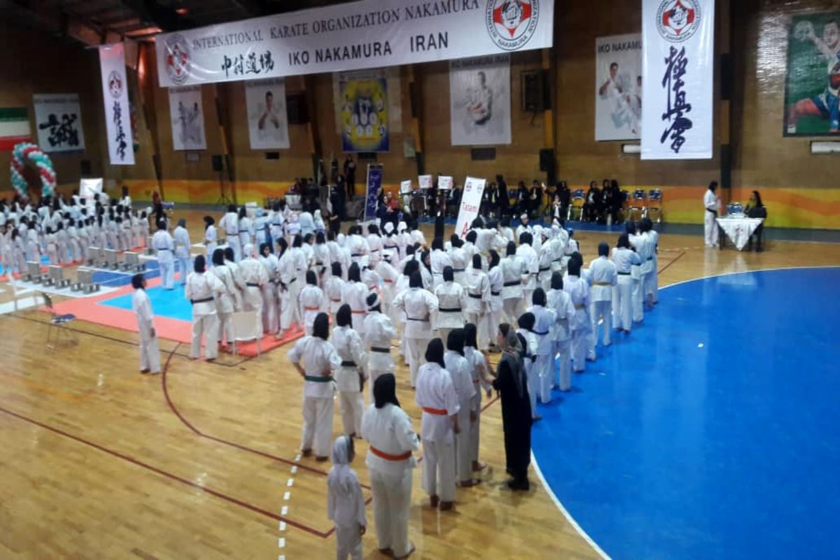حضور بانوان خوزستانی در مسابقات کاراته کشور