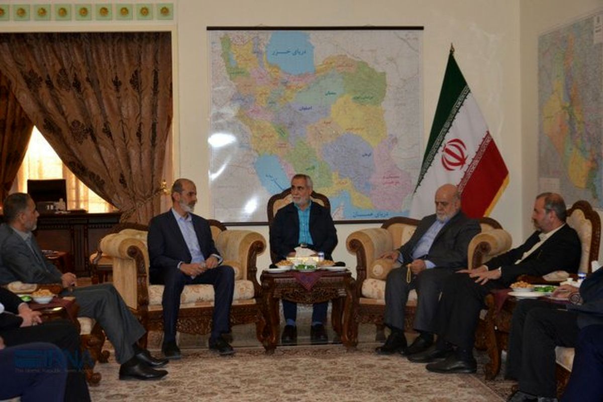 عضو شورای مرکزی مجلس اعلای انقلاب عراق با سفیر تهران در بغداد دیدار کرد