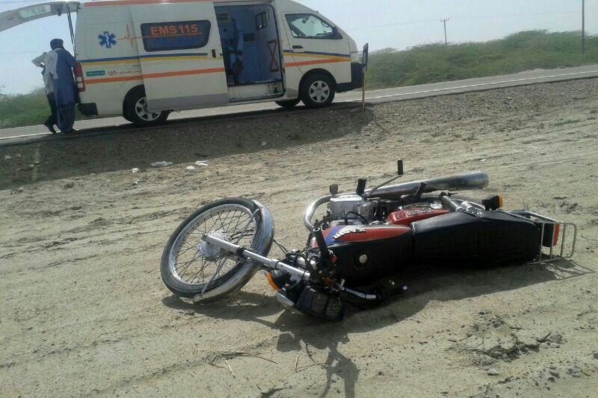 ۶ مجروح در تصادف موتور سیکلت با پژو در زابل