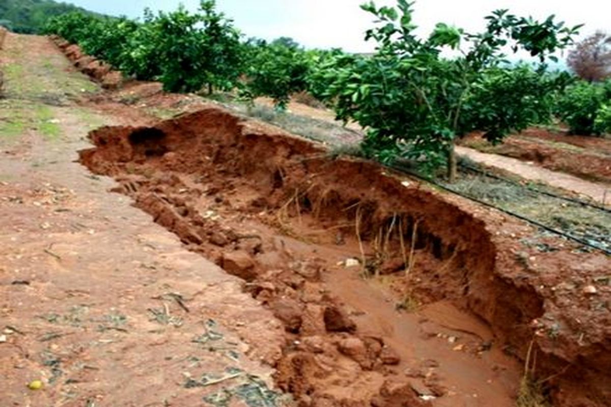 فرسایش بیشتر از حد نرمال خاک در استان مرکزی