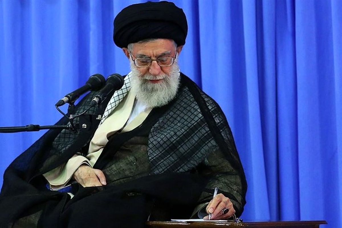 فراخوان رهبر انقلاب از صاحبنظران برای بررسی و اصلاح سند اولیه الگوی اسلامی ایرانی پیشرفت