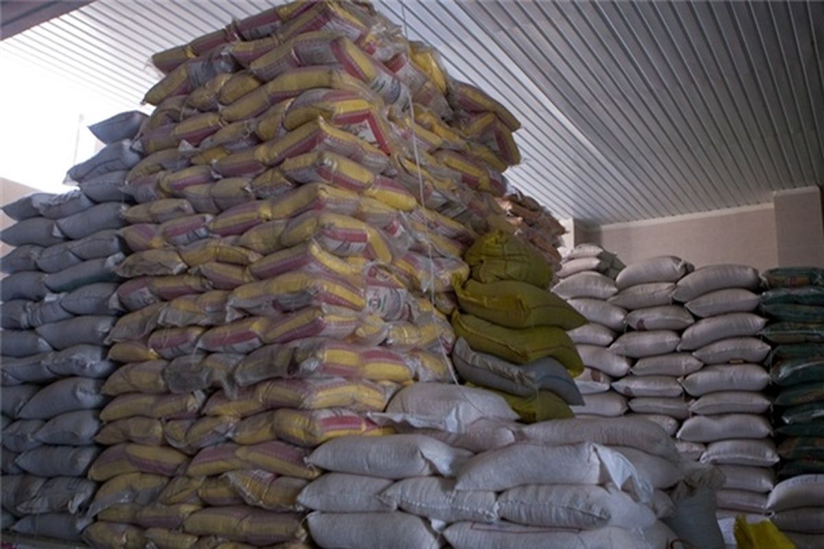 کشف ۲۴ تن برنج احتکار شده در استان
