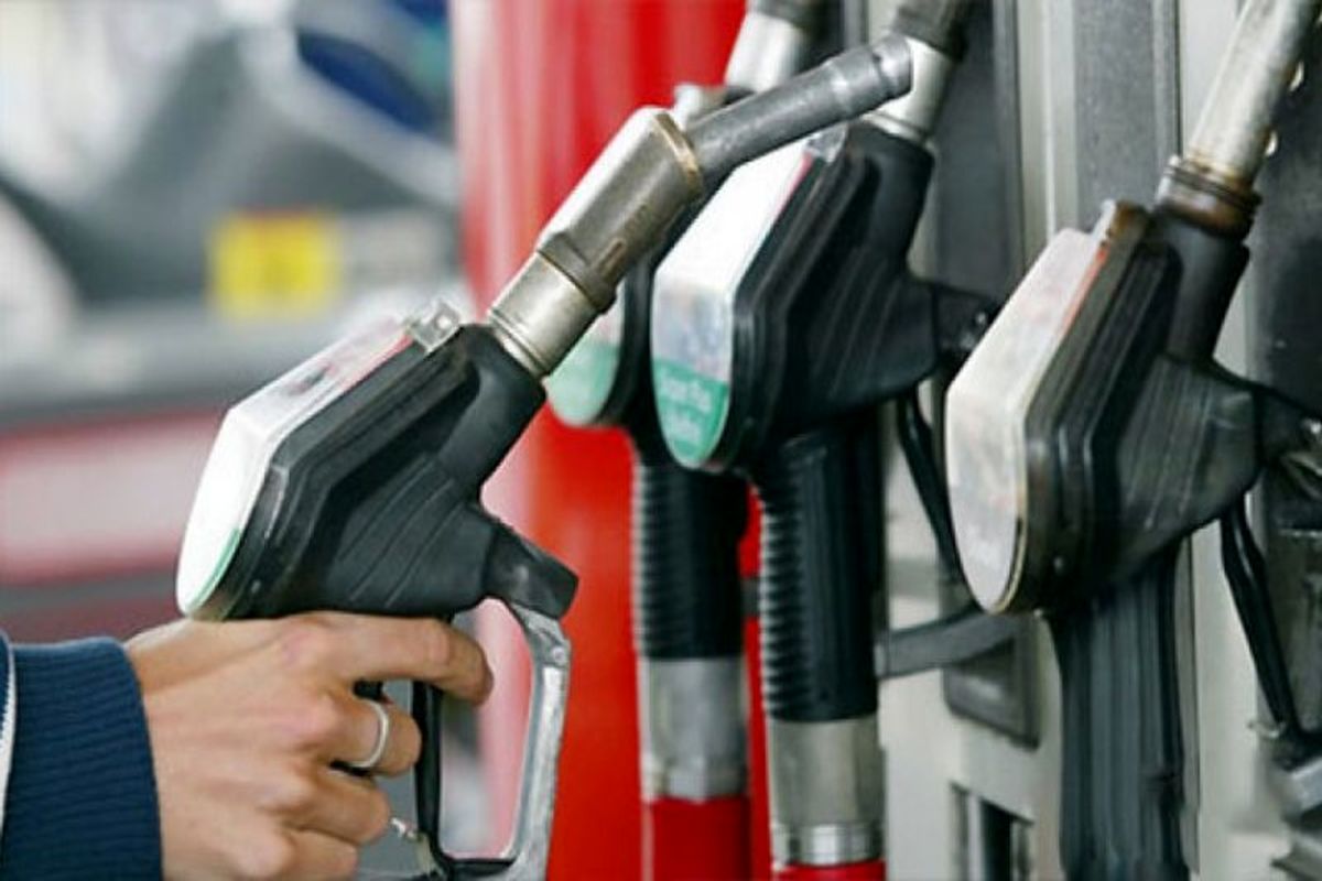 امسال بنزین گران نمی‌شود/ احیای کارت سوخت در دستورکار کمیسیون انرژی