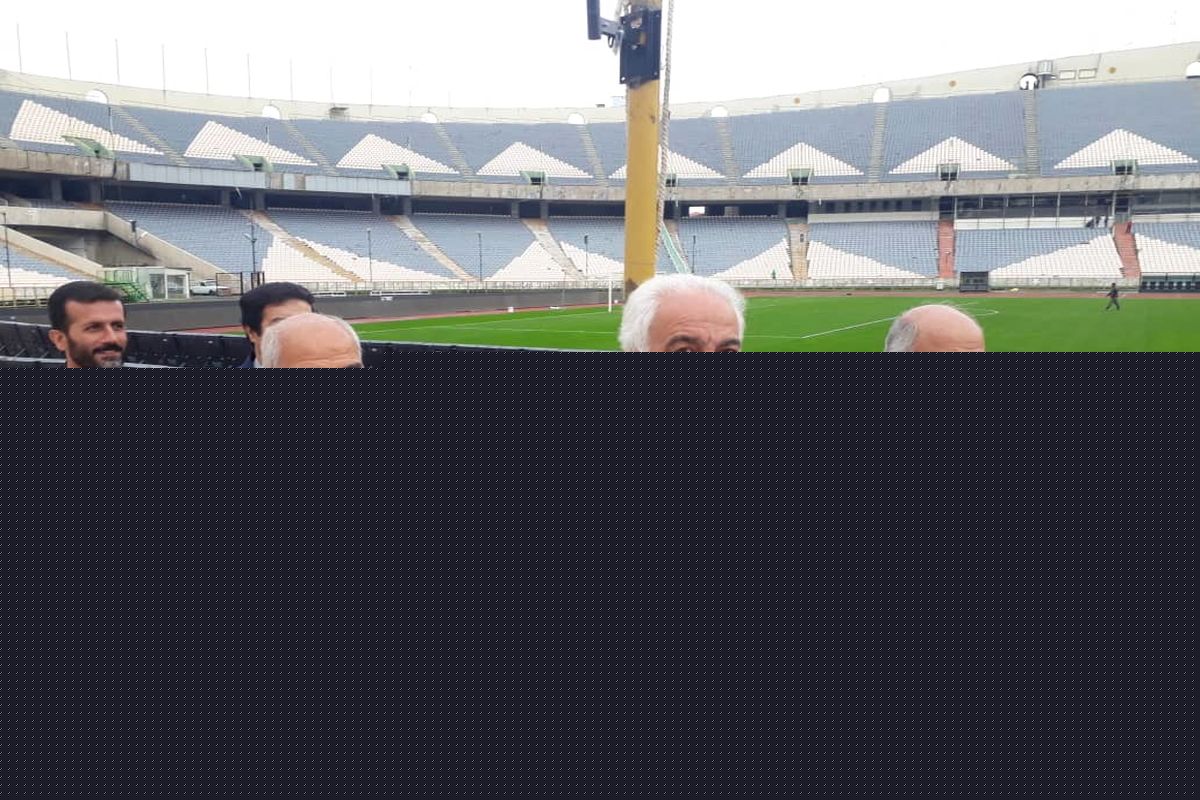 کریمی از مجموعه ورزشی آزادی بازدید کرد