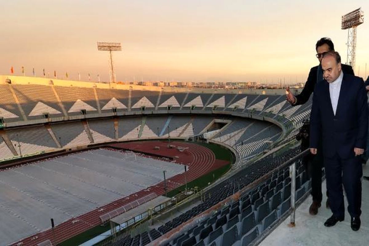 تاکید وزیر ورزش و جوانان بر انجام بازی استقلال و سایپا در ورزشگاه آزادی