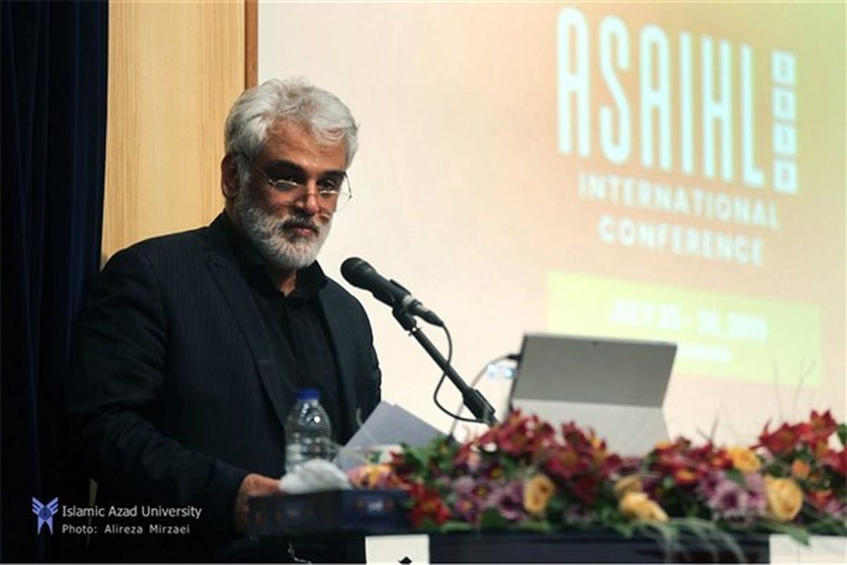 دانشگاه ها در بخش فعالیت های تجاری سازی پژوهشی ورود کنند