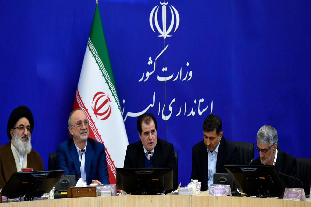 وزیر کشور در برابر توصیه ها به قانون تمکین کرد/ آرامش سیاسی در البرز حاکم است