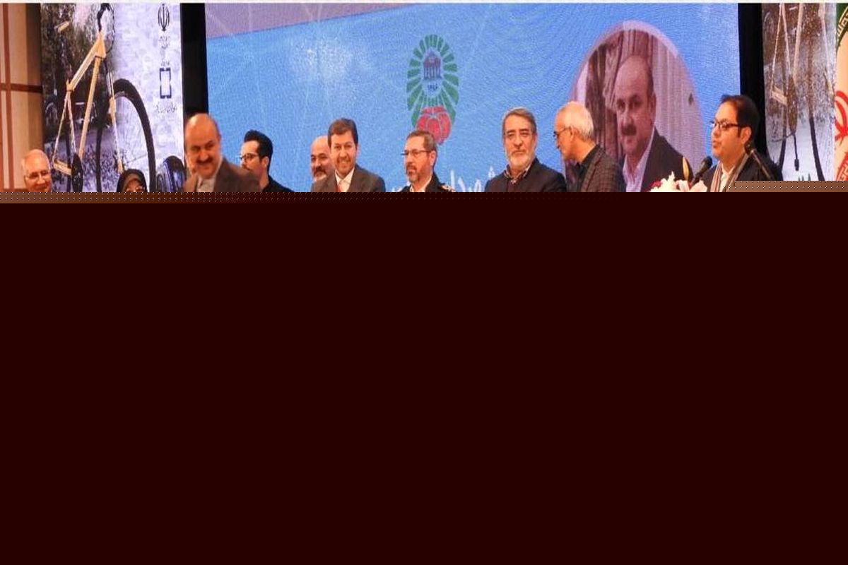 وزیر کشور از شهرداری قزوین تقدیرکرد