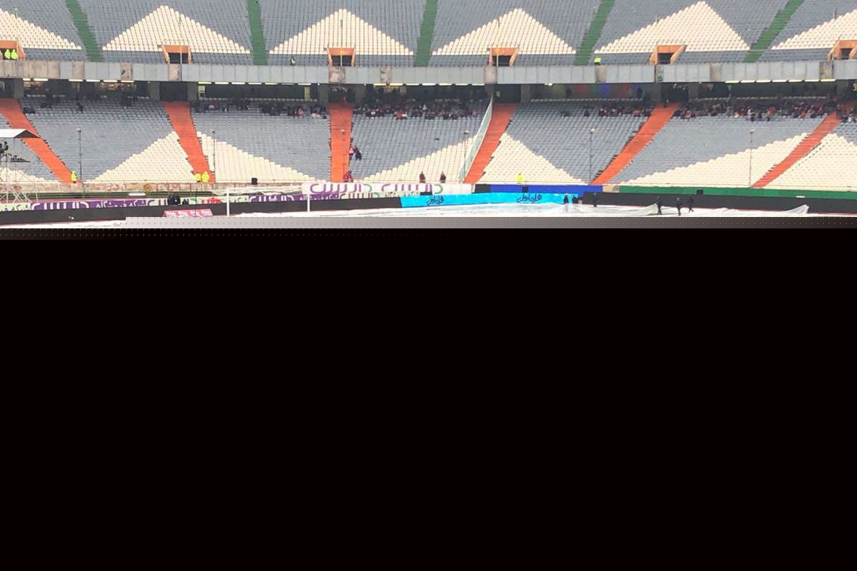 کنسرت آزادی زیر باران/ حضور پررنگ طرفداران تبریزی