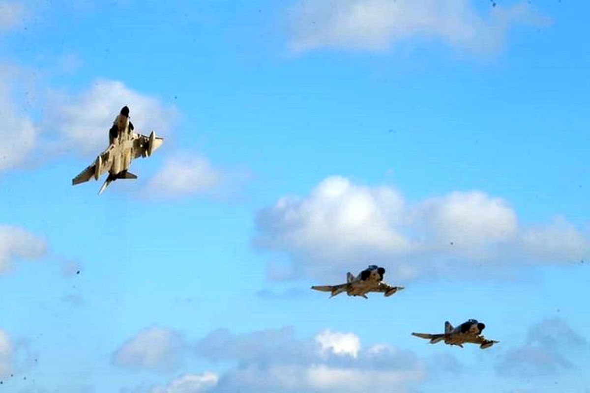 تیز پروازان نیروی هوایی ارتش اقتدار خود را به نمایش گذاشتند