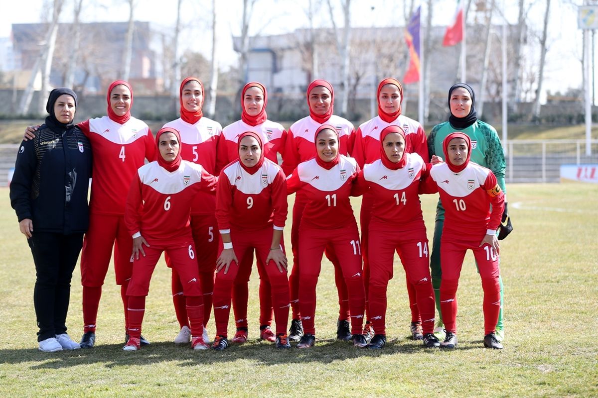 تلاش تیم ملی فوتبال بانوان قابل تقدیر است/ روند رو به رشد مدال آوری بانوان ایرانی باید استمرار یابد