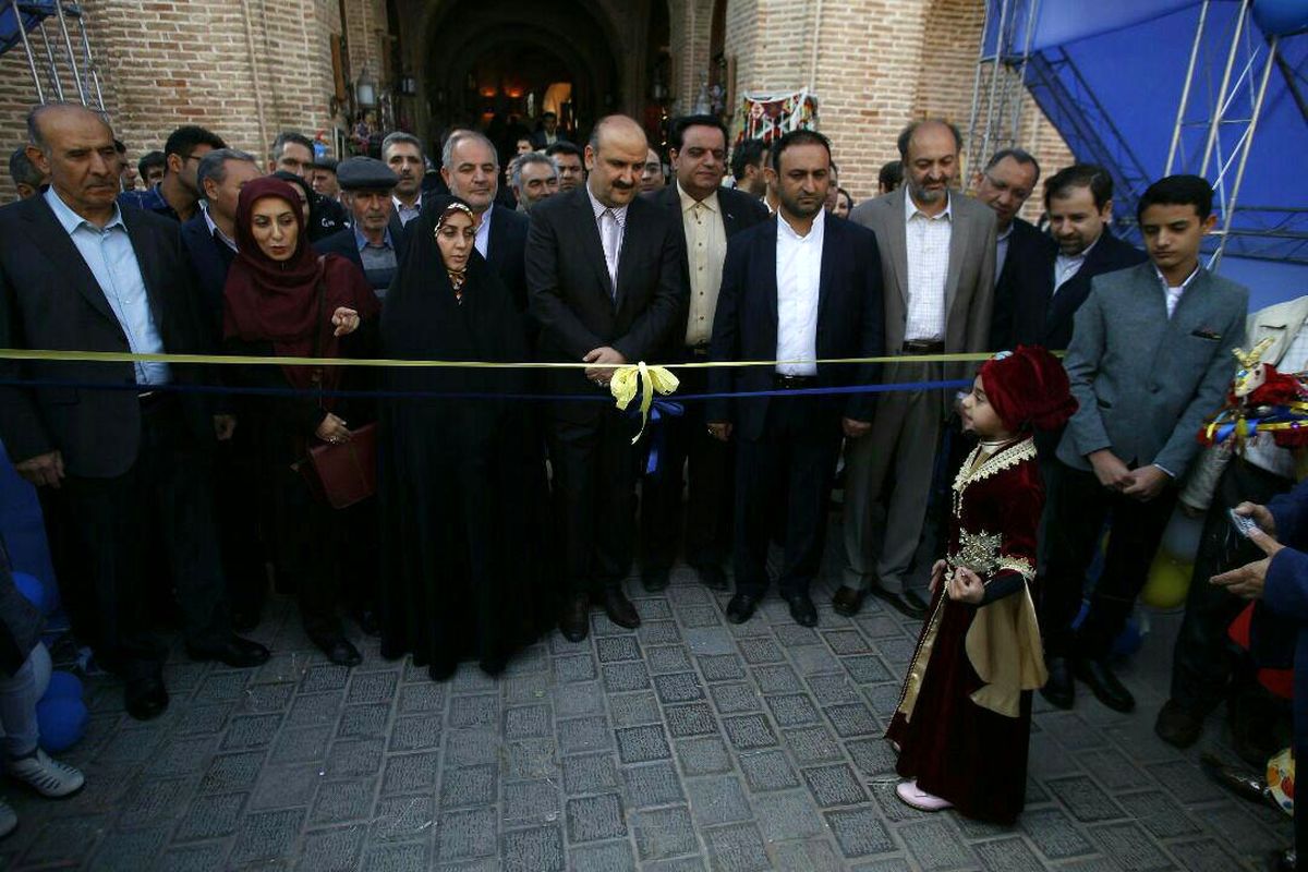 دومین جشنواره ملی فرهنگ و سنن ایرانی در قزوین افتتاح شد