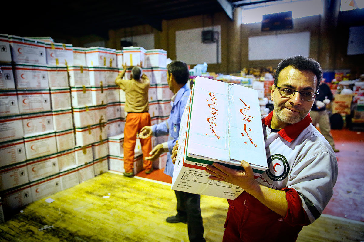ارسال بیش از ۱۱ هزار بسته غذایی برای سیل‌زدگان سیستان وبلوچستان