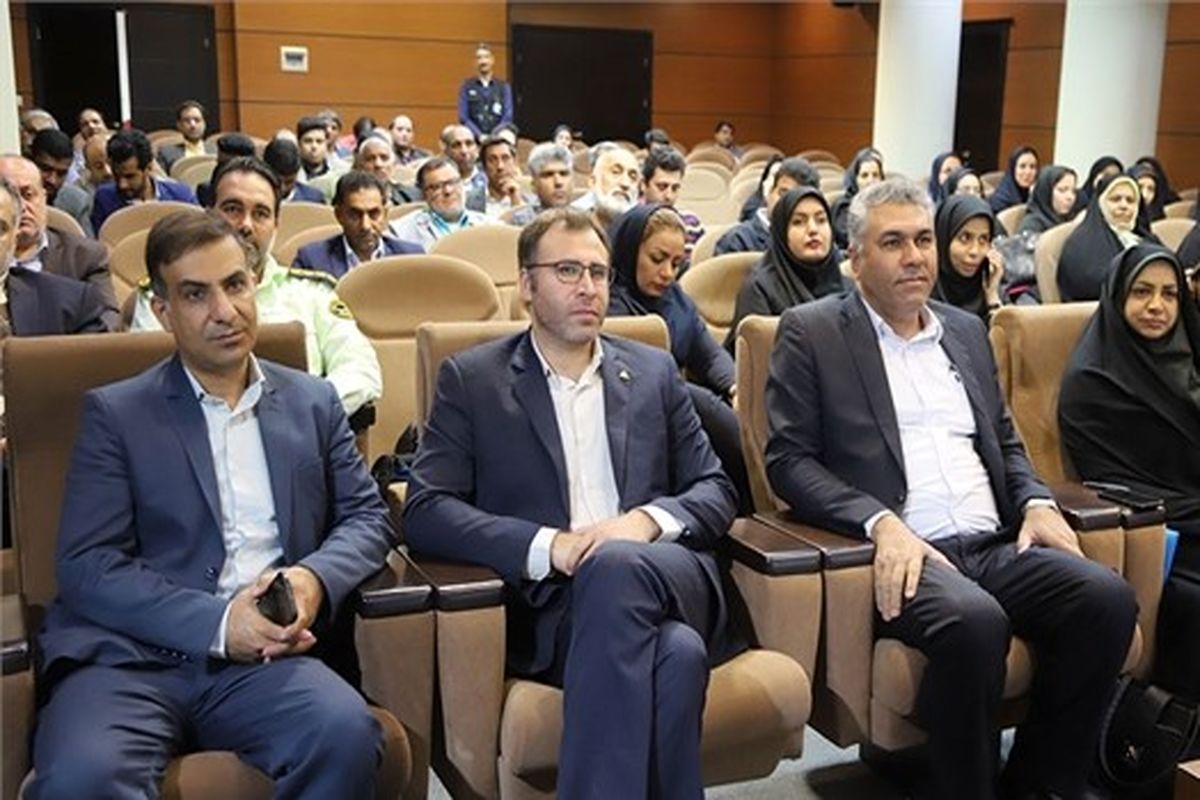 بازدید مدیران روابط عمومی استان از ظرفیتهای بندر شهید رجایی