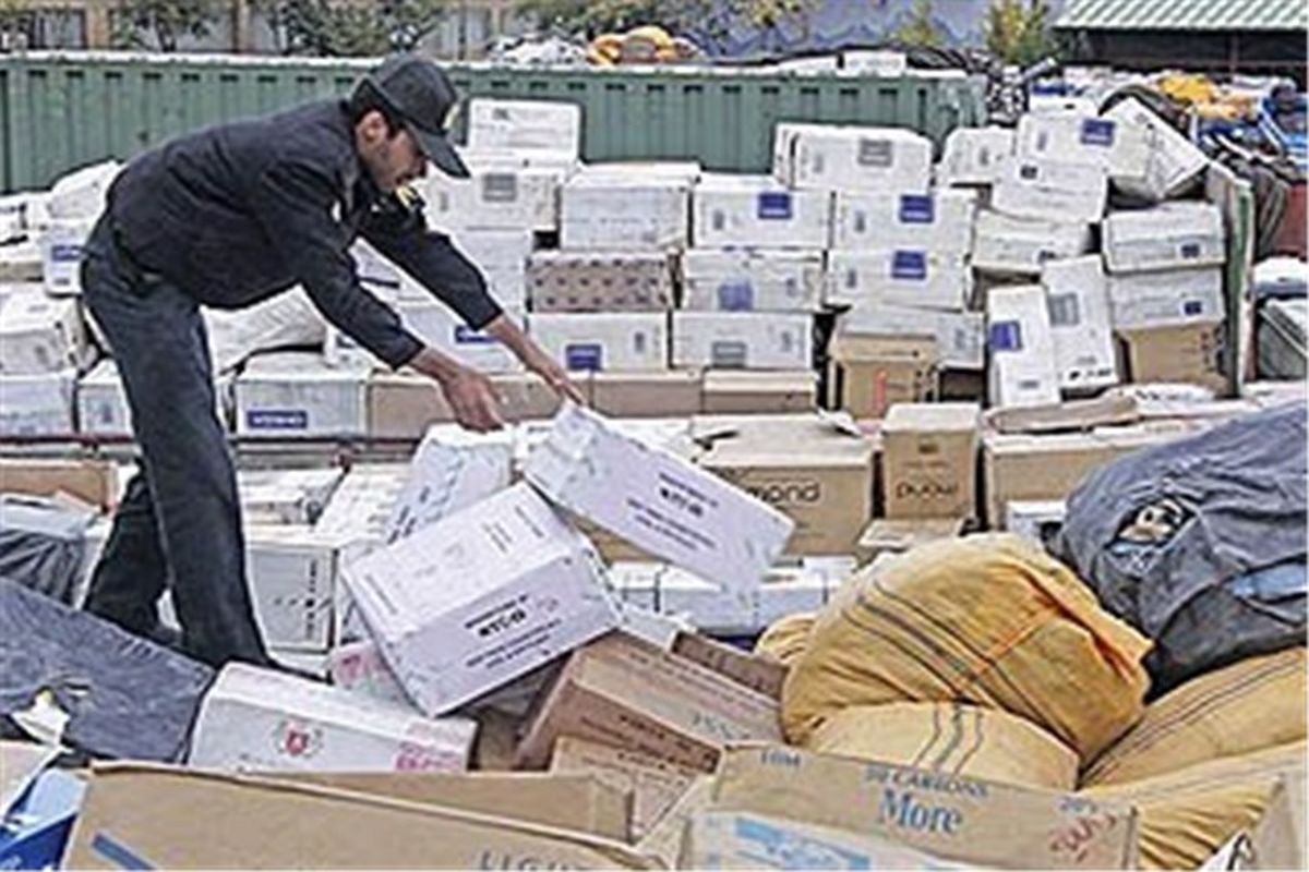 ۸.۵ میلیارد تومان کالای قاچاق در تهران کشف شد