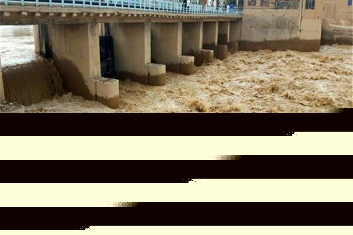 روستای داشک شهرستان هیرمند تخلیه شد