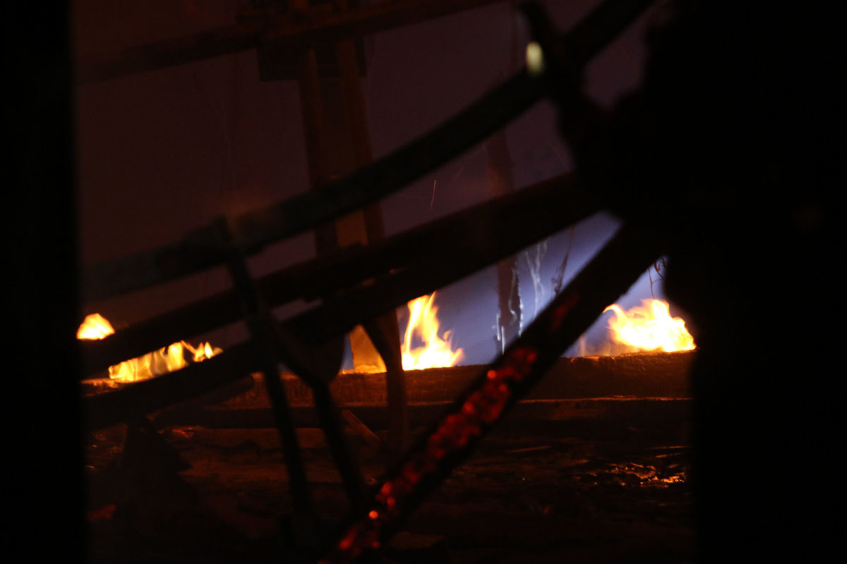 آتش‌سوزی بازار تبریز به طور کامل مهار شد/علا وقوع حادثه در دست بررسی است