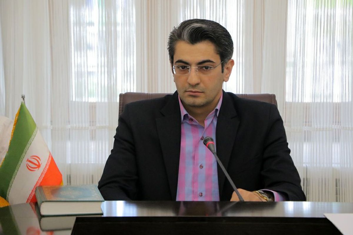 استقرار سامانه های الکترونیکی شهرداری خوی در جلسه علنی شورای شهر بررسی شد